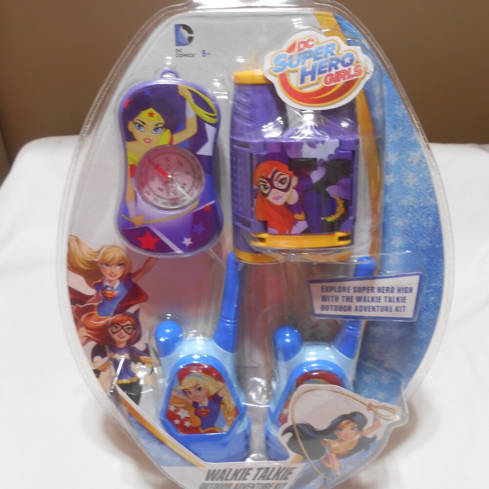 NEW DC COMICS SUPER HERO GIRLS WALKIE TALKIE SET & COMPASS & BINOCULARS GIFT 👸